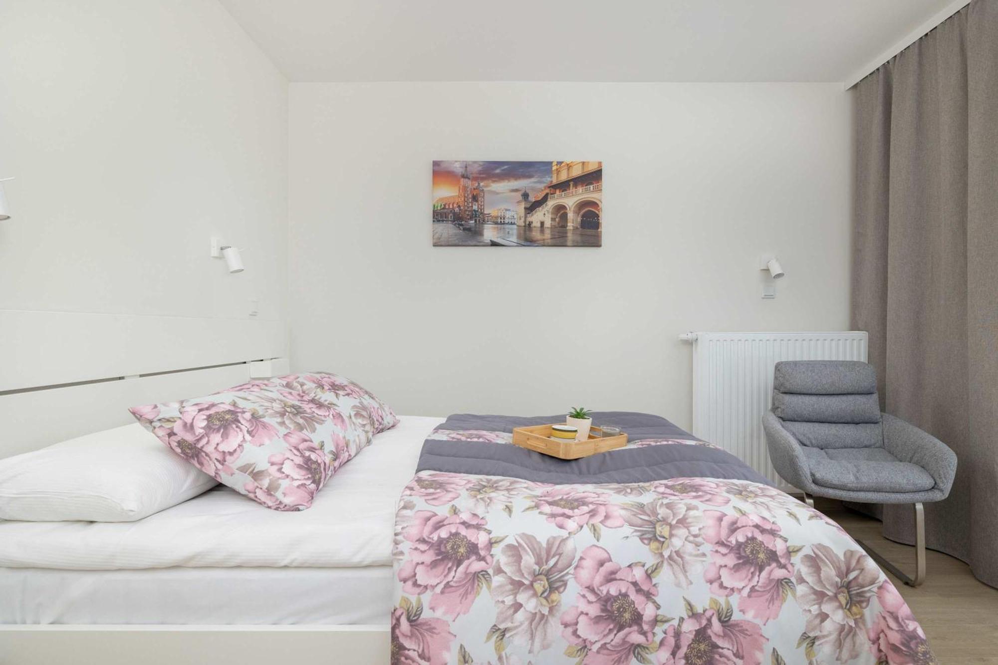 Cozy Apartments Laszkiewicza With Parking By Noclegi Renters Krakow Dış mekan fotoğraf