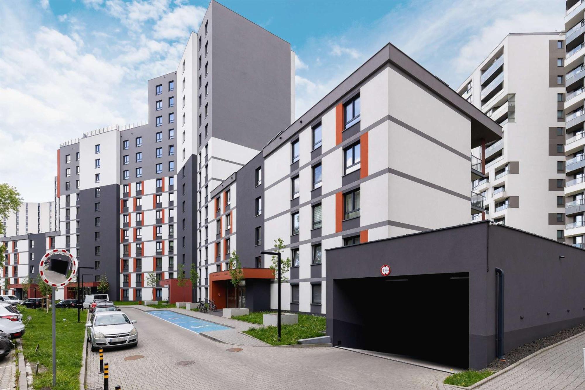 Cozy Apartments Laszkiewicza With Parking By Noclegi Renters Krakow Dış mekan fotoğraf