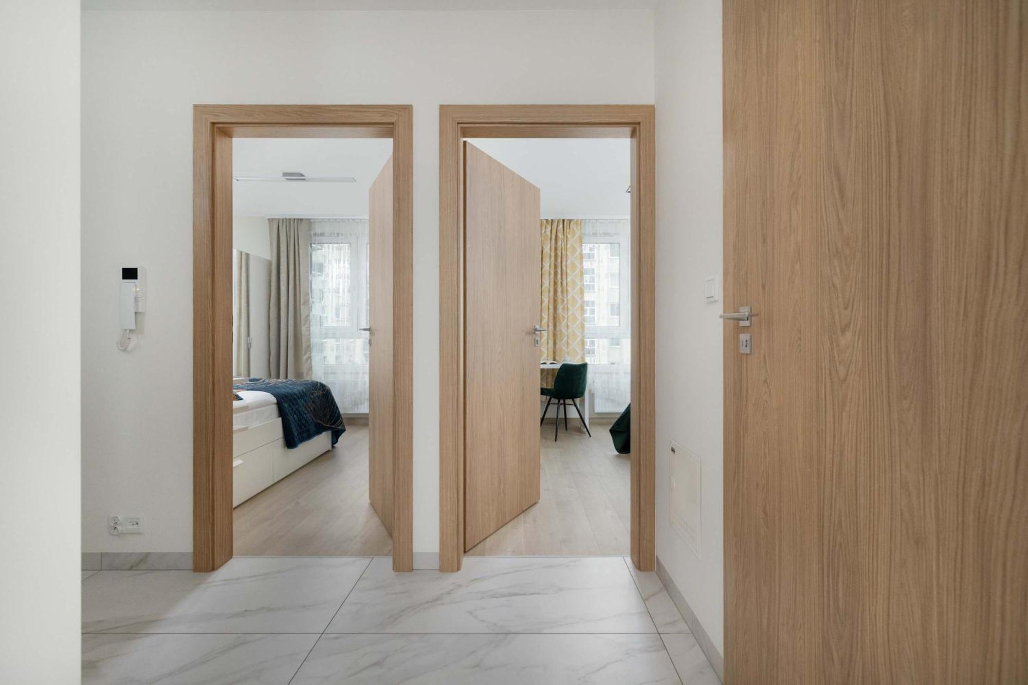 Cozy Apartments Laszkiewicza With Parking By Noclegi Renters Krakow Dış mekan fotoğraf