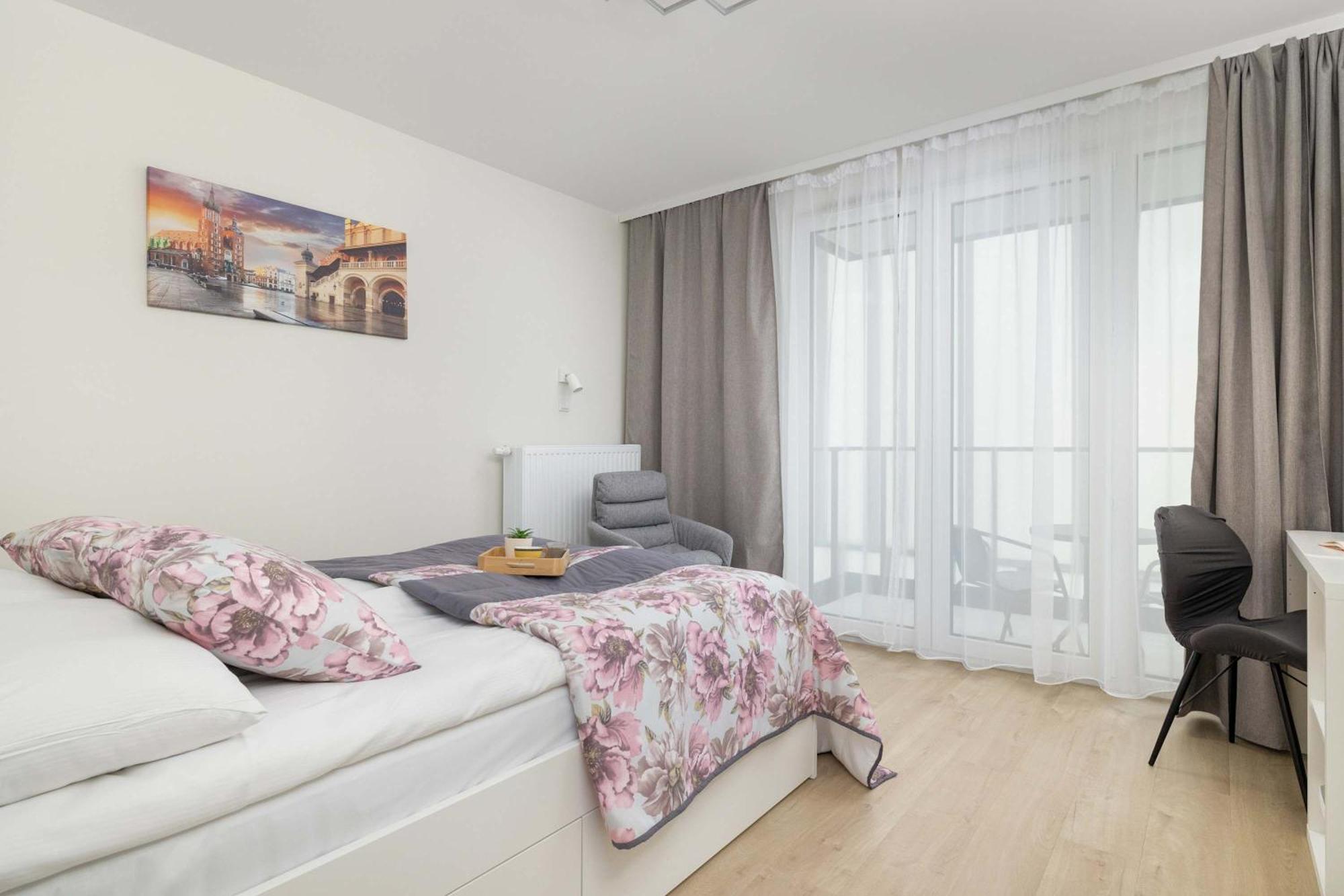 Cozy Apartments Laszkiewicza With Parking By Noclegi Renters Krakow Dış mekan fotoğraf