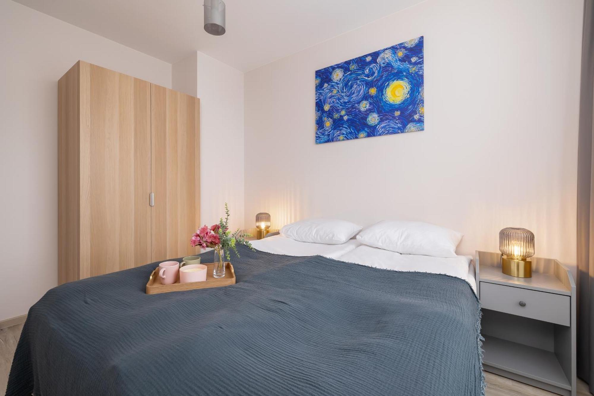 Cozy Apartments Laszkiewicza With Parking By Noclegi Renters Krakow Dış mekan fotoğraf